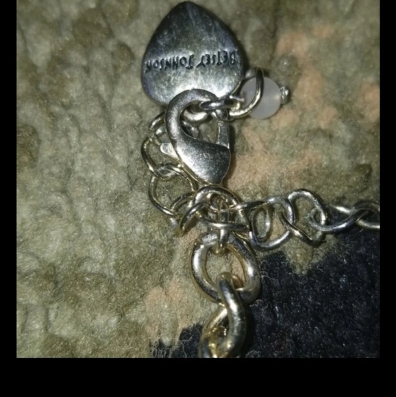 ⭕5 for25 ⭕Betsy Johnson clam necklace - Picture 4 of 5